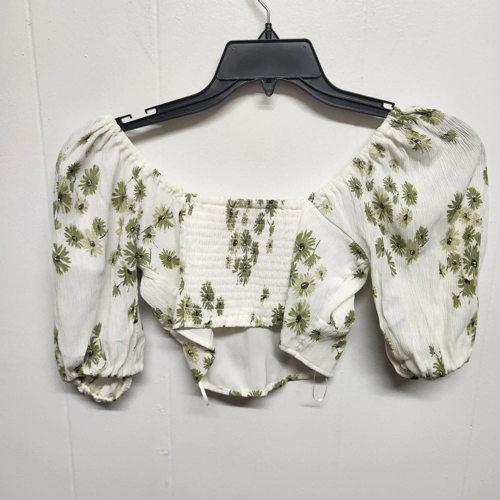 Abercrombie & Fitch Crop Blouse Womens XS White Floral Off Shoulder Puff Sleeve
